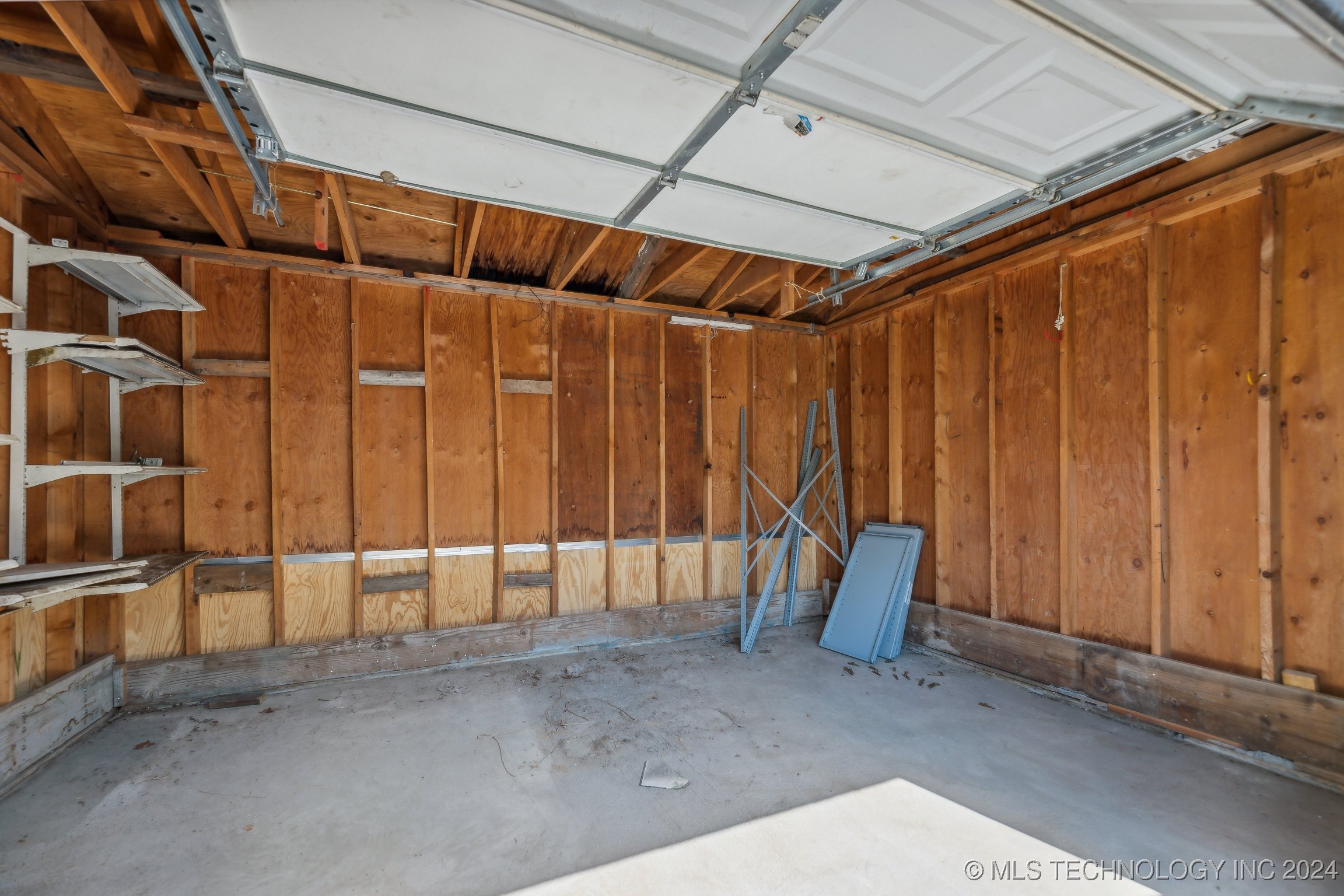 9951 W 174th Street S