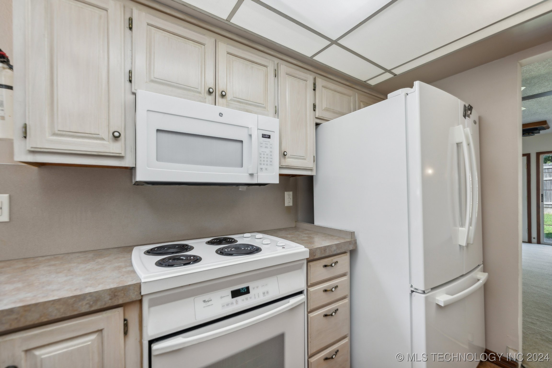 9951 W 174th Street S