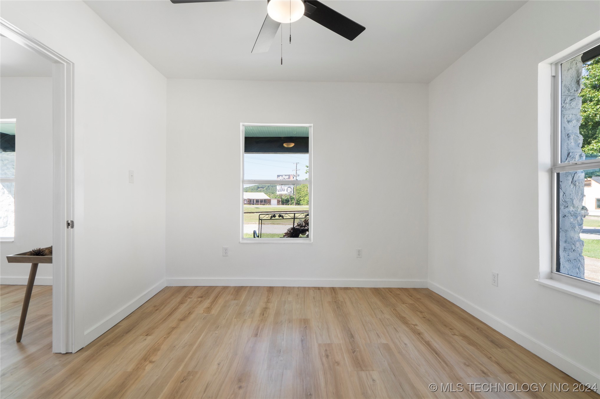 2312 W 40th Street