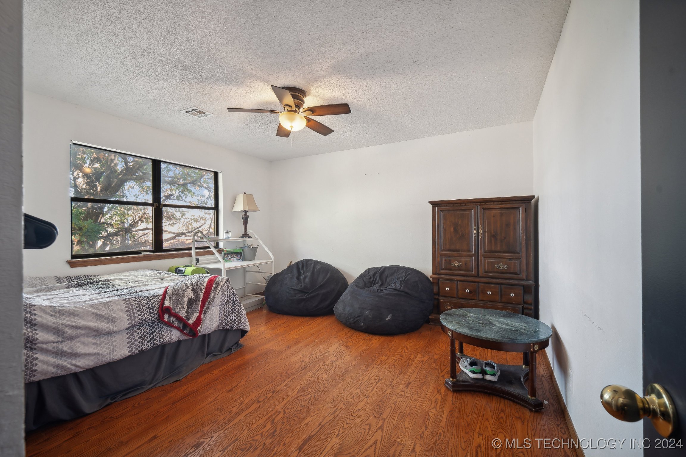 1357 E 136th Street