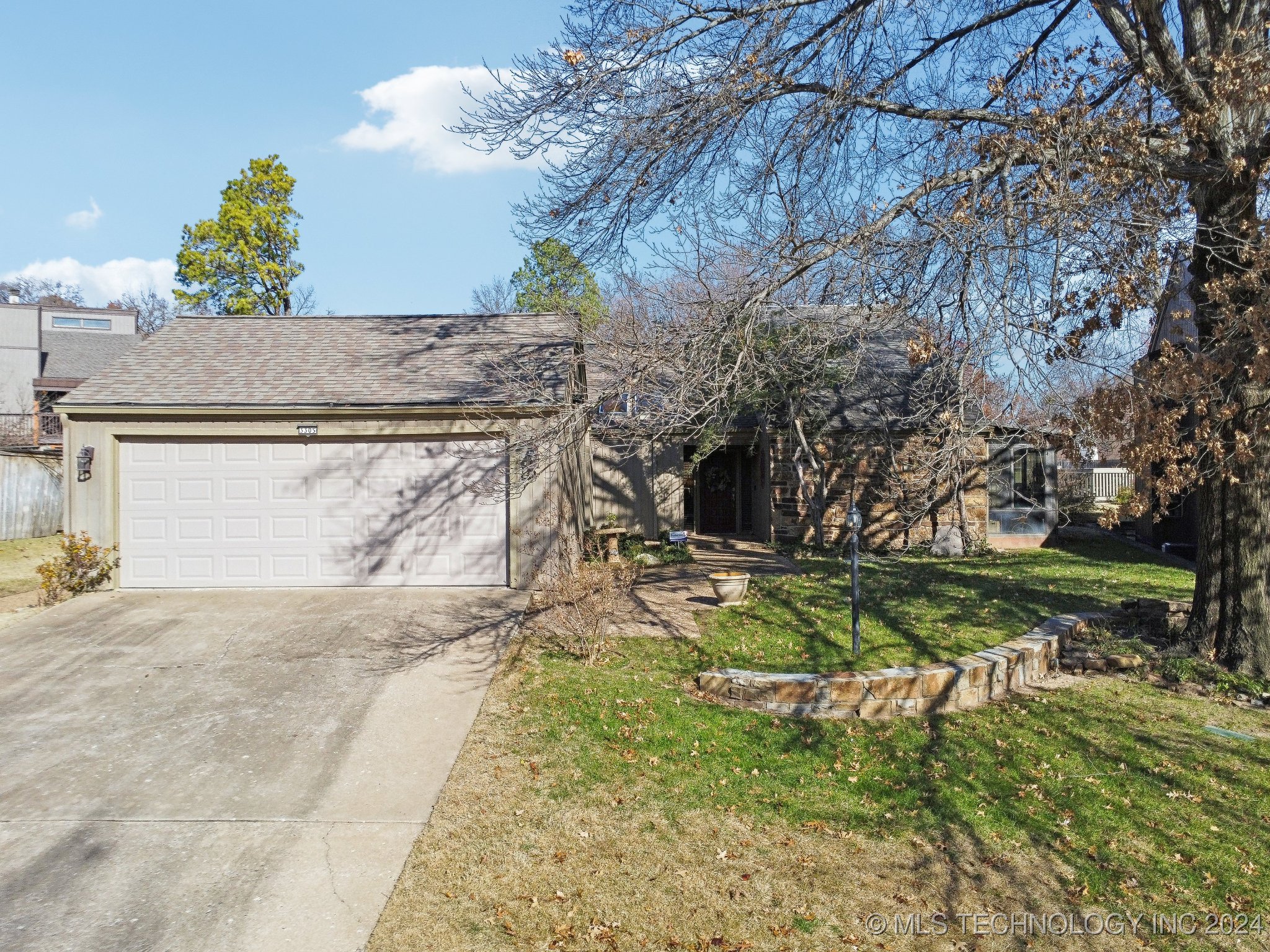 3305 E 68th Place 8