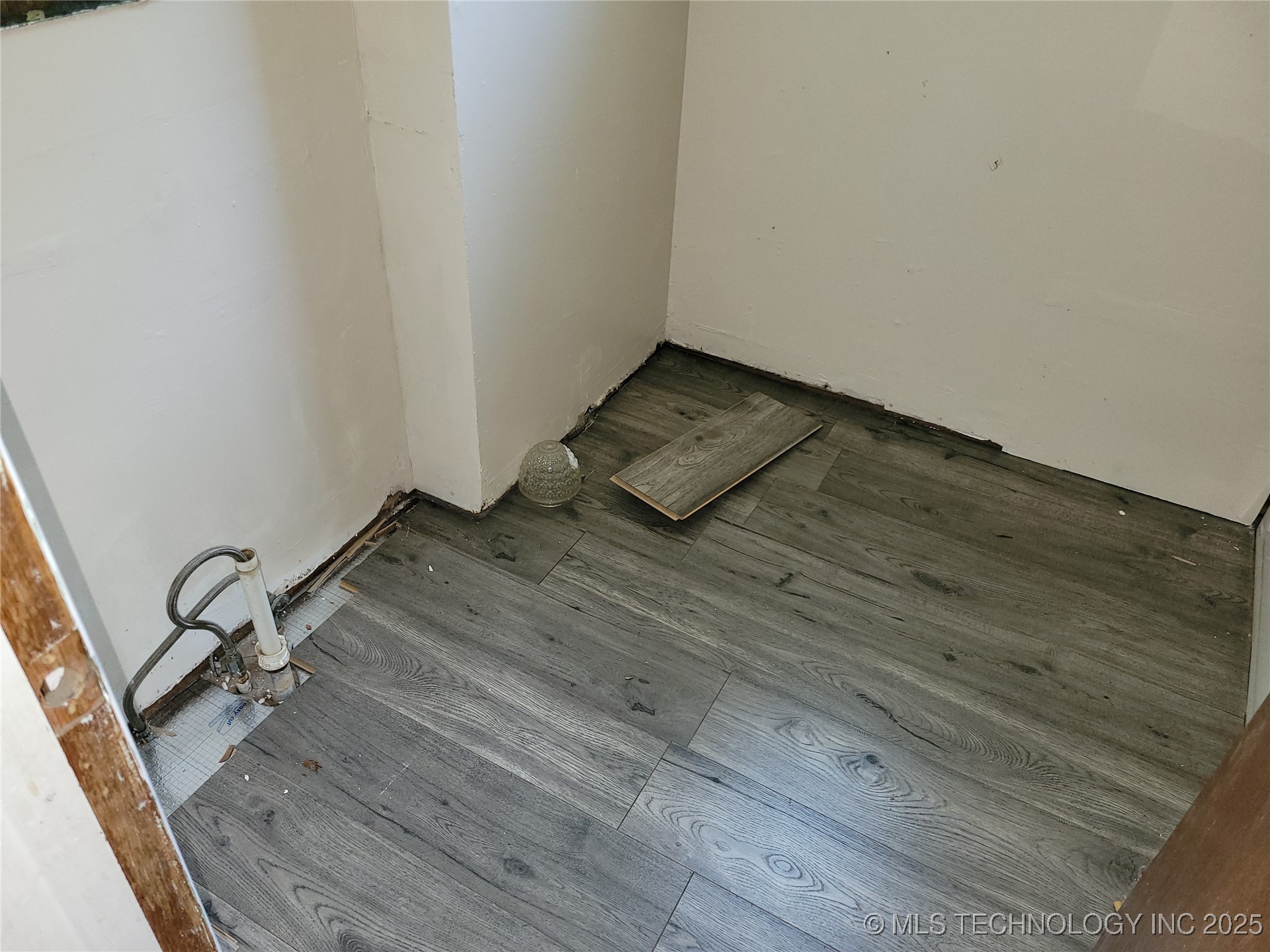 245 E 148TH Street S
