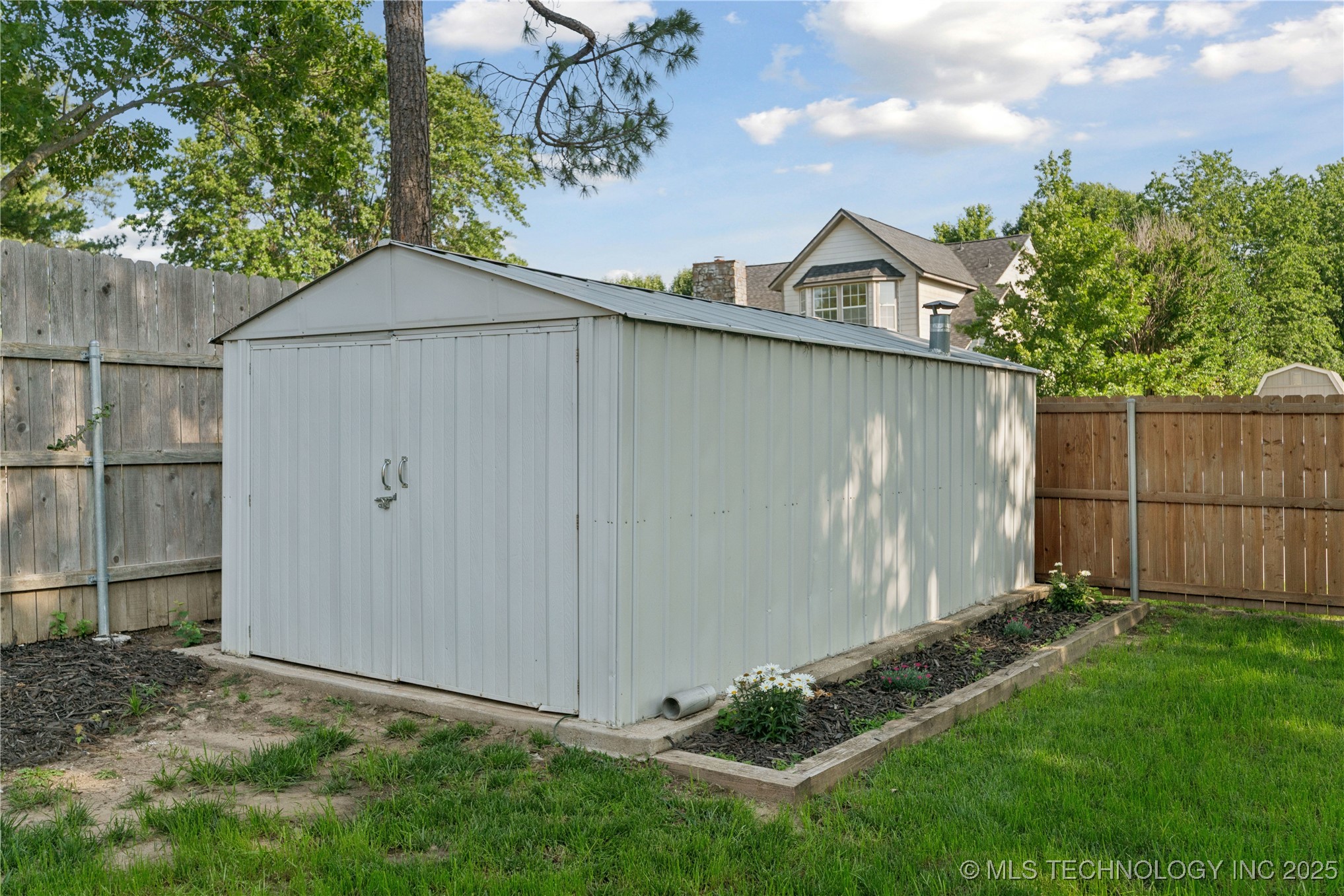 3200 S Elder Avenue