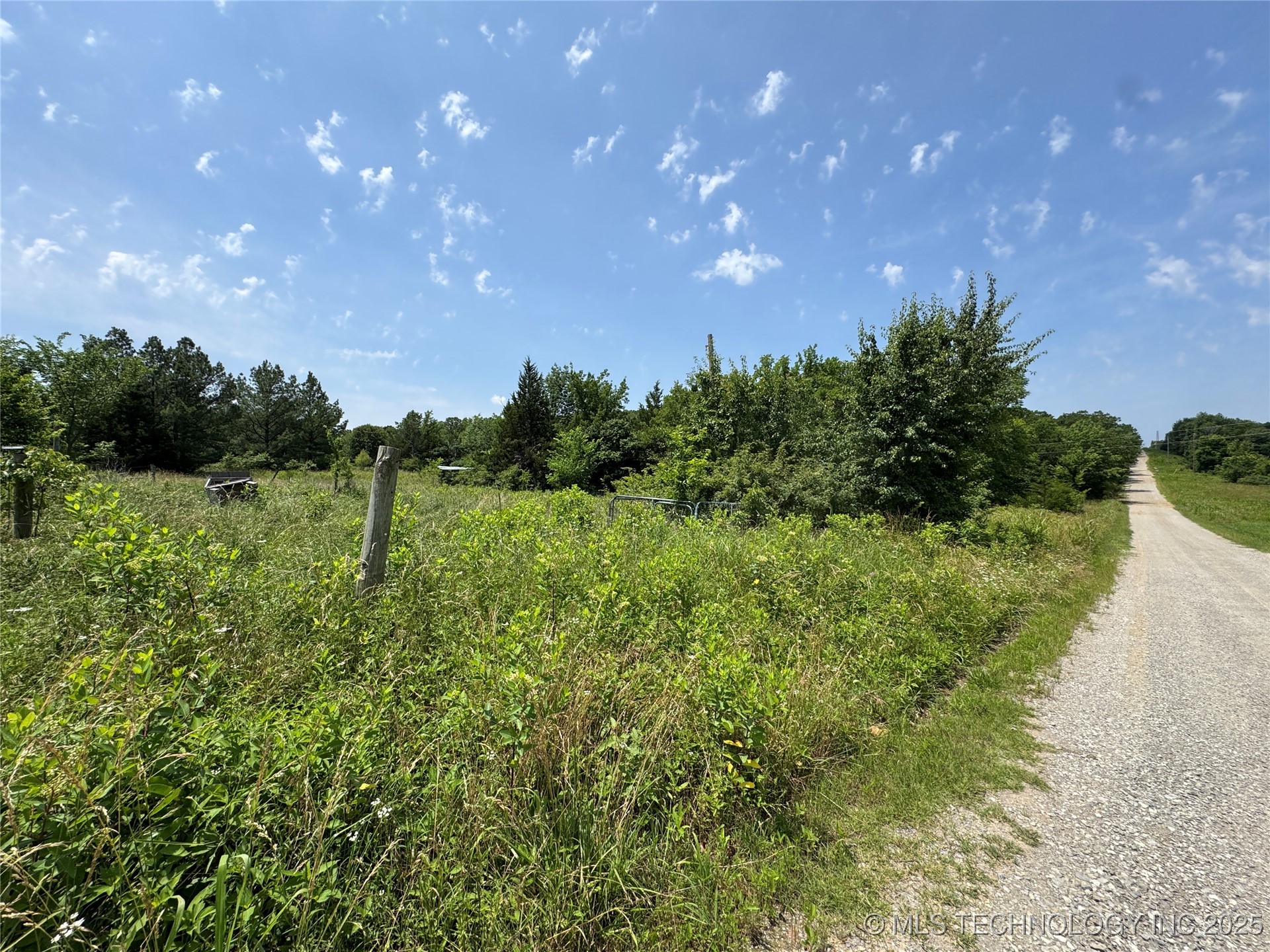 20200 W Cedar Lane