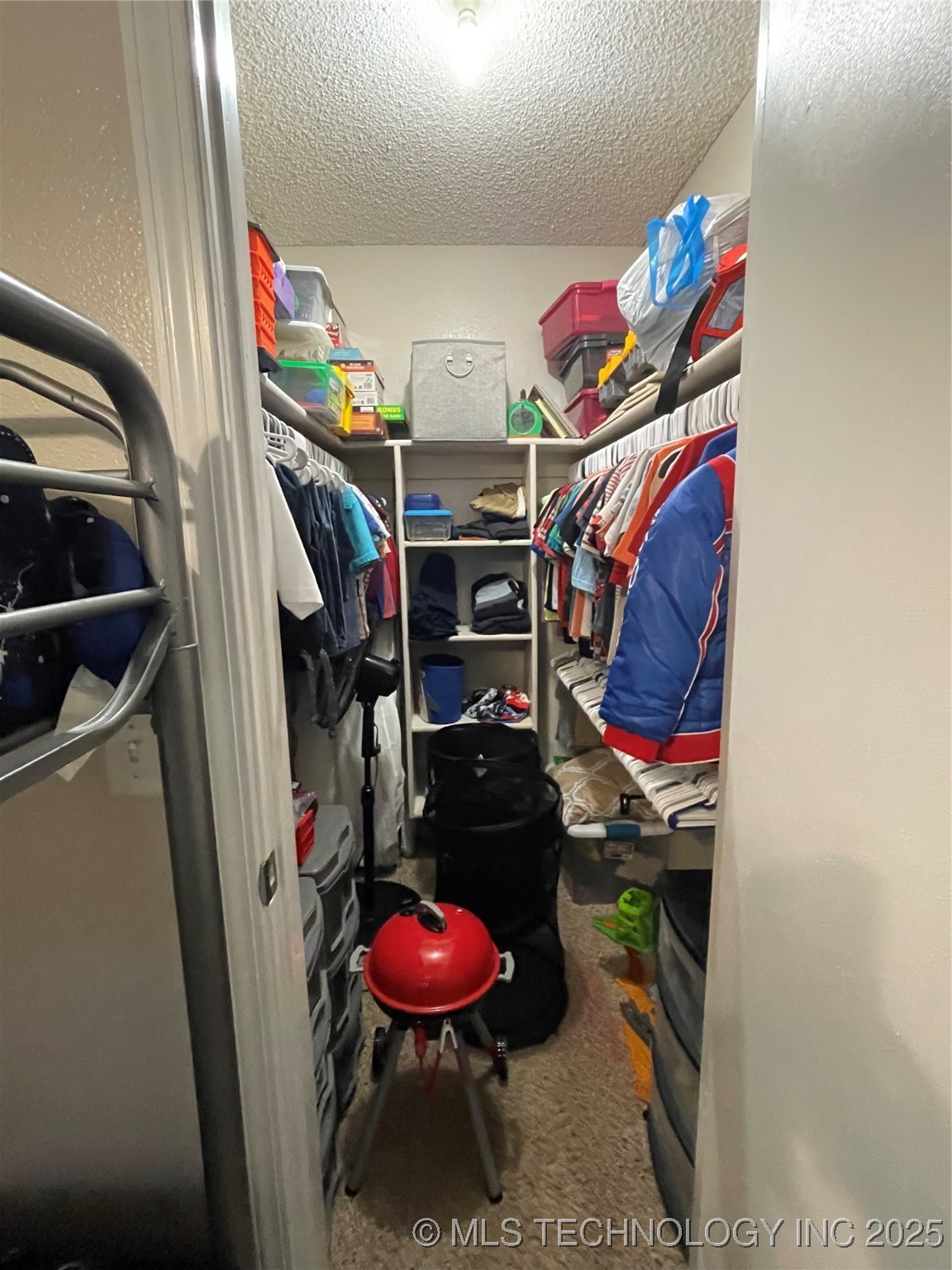 3800 S Narcissus Avenue