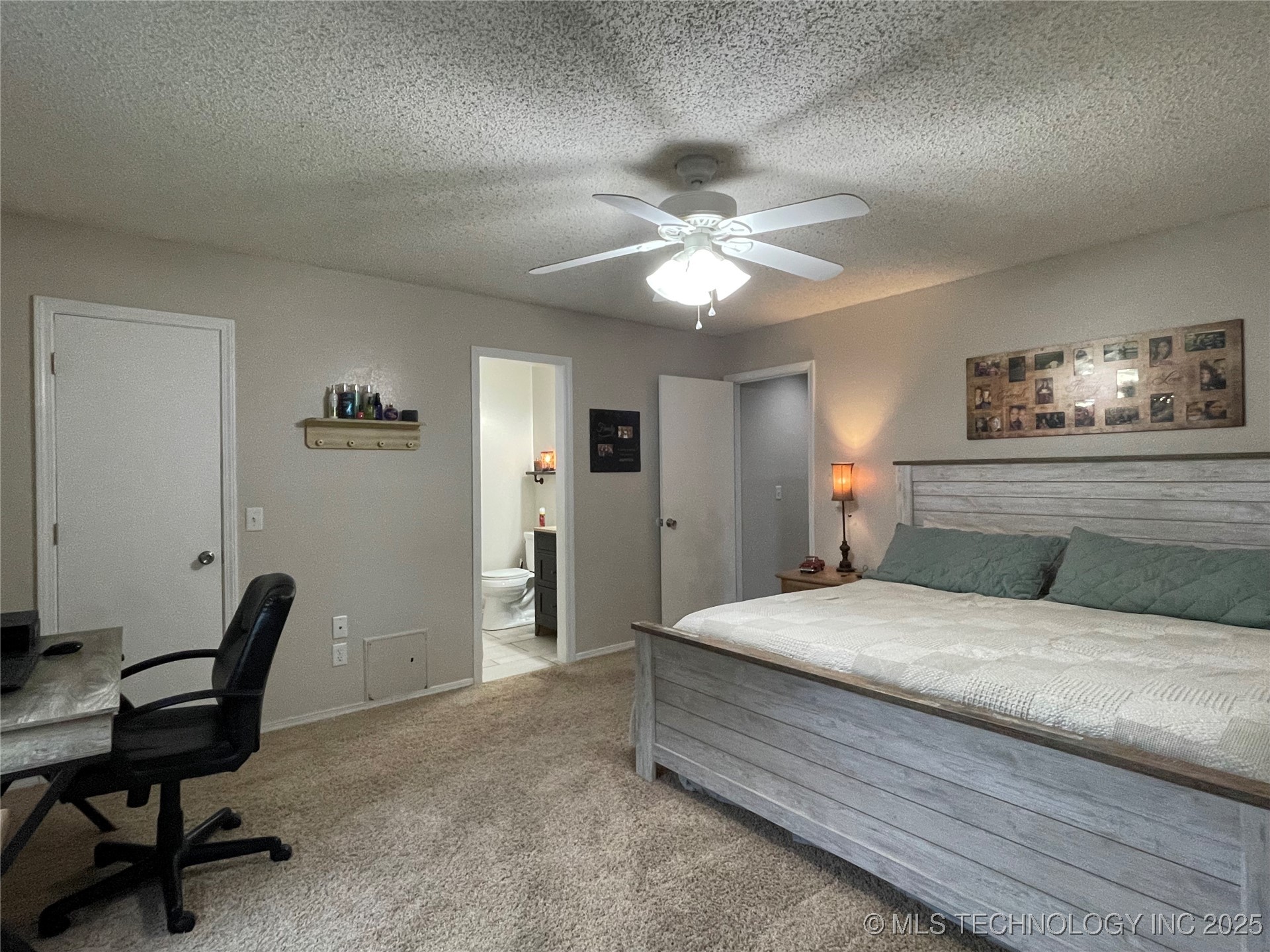 3800 S Narcissus Avenue