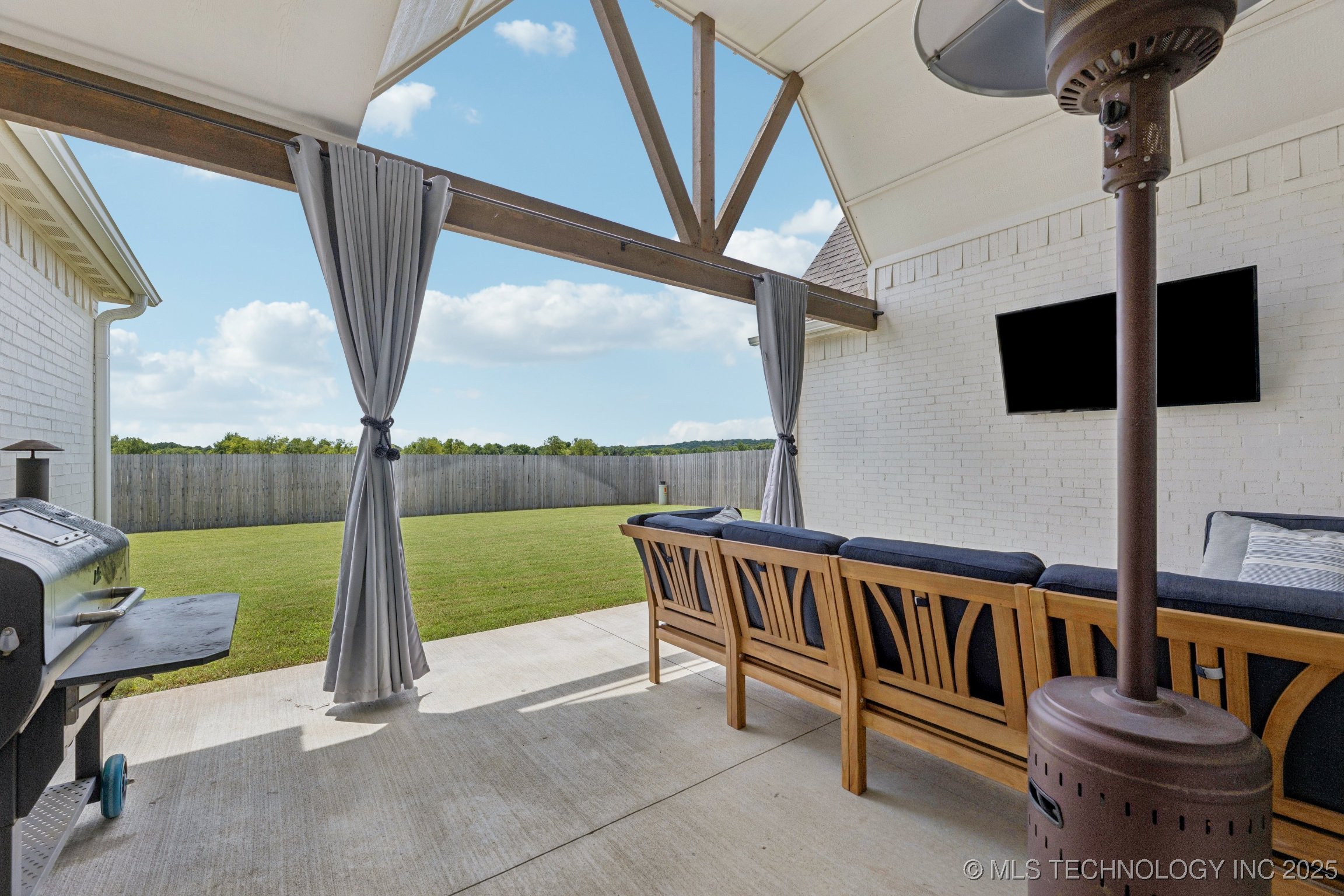 3022 E 146th Place S