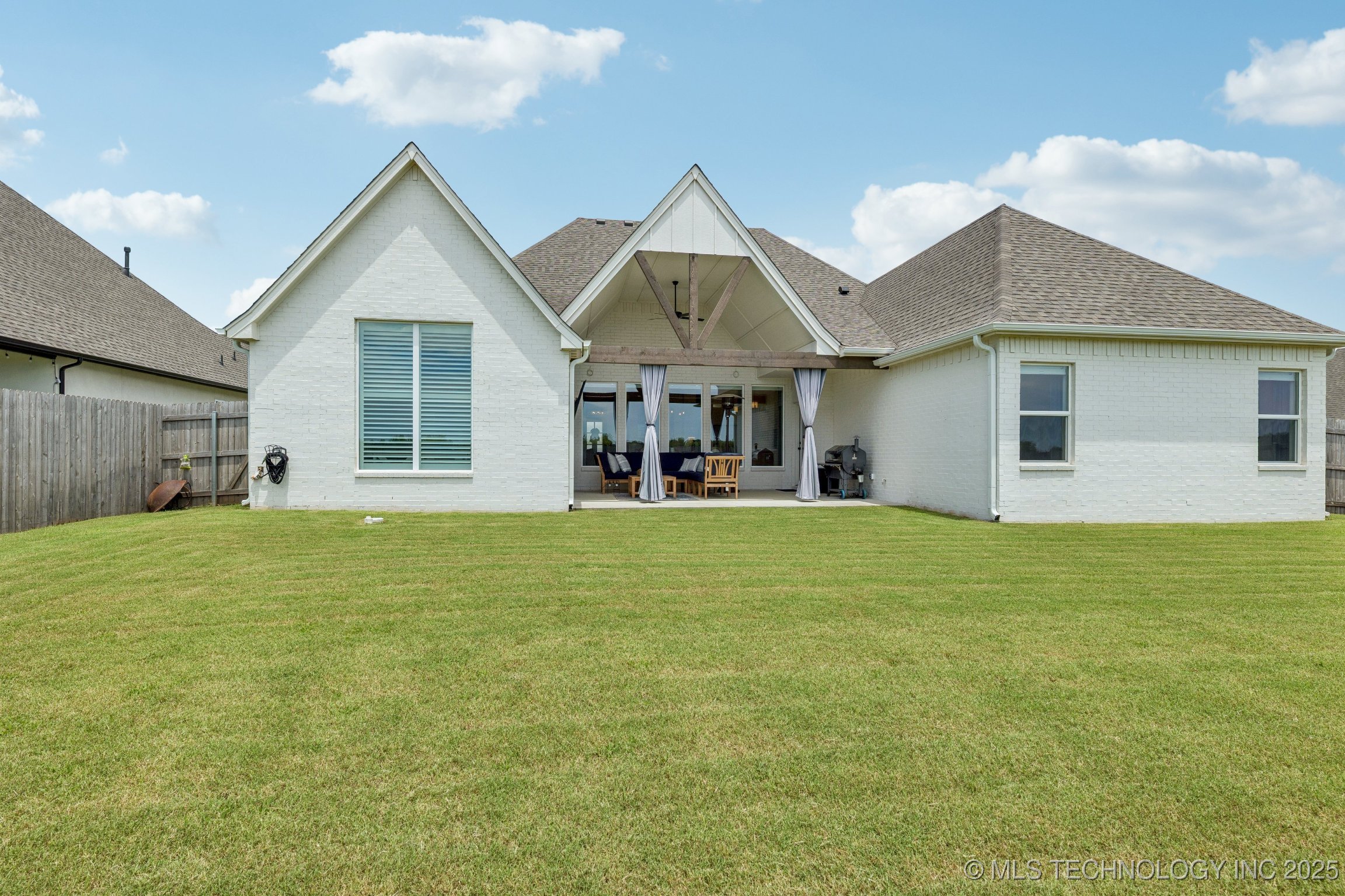 3022 E 146th Place S