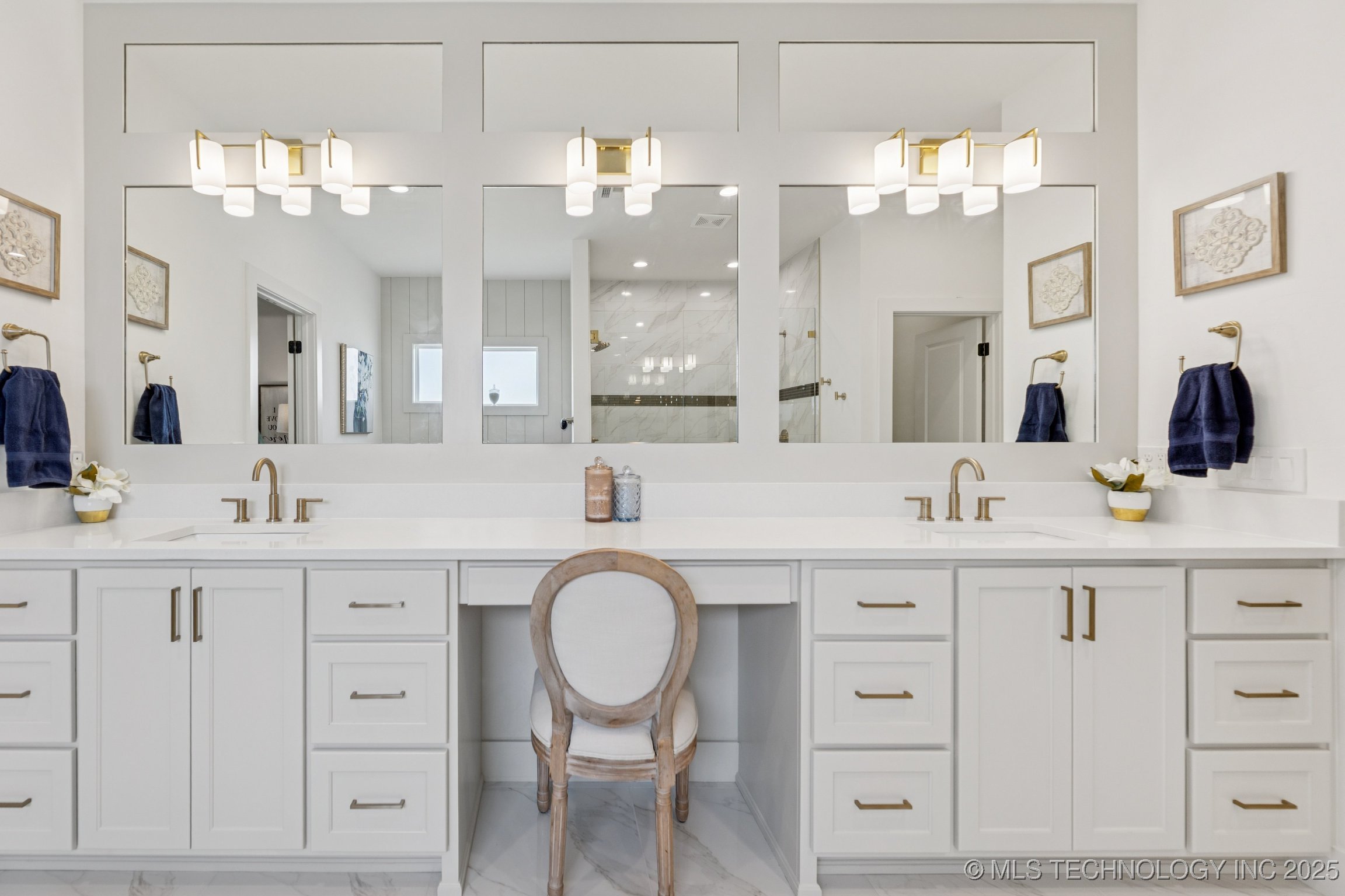 3022 E 146th Place S