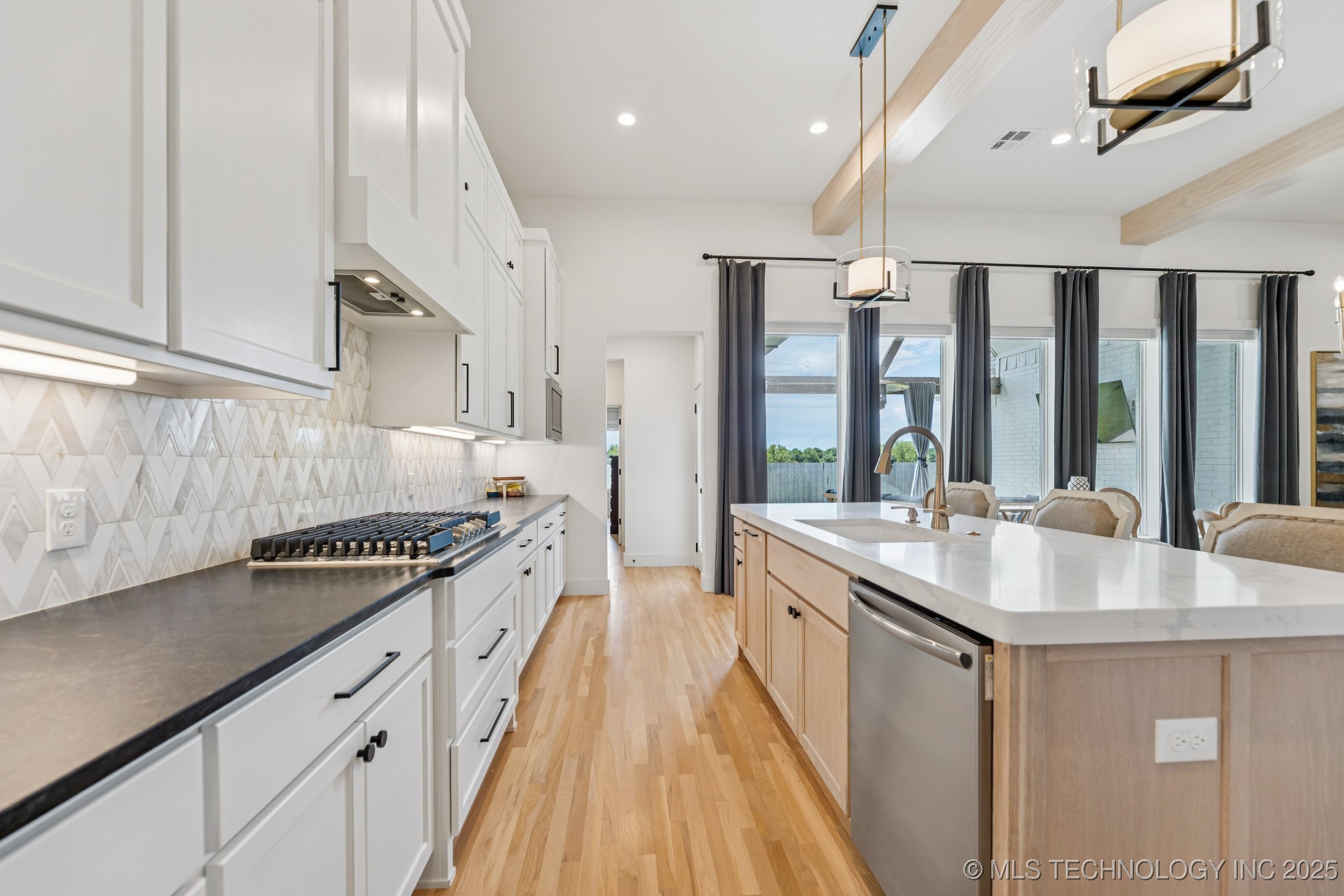 3022 E 146th Place S