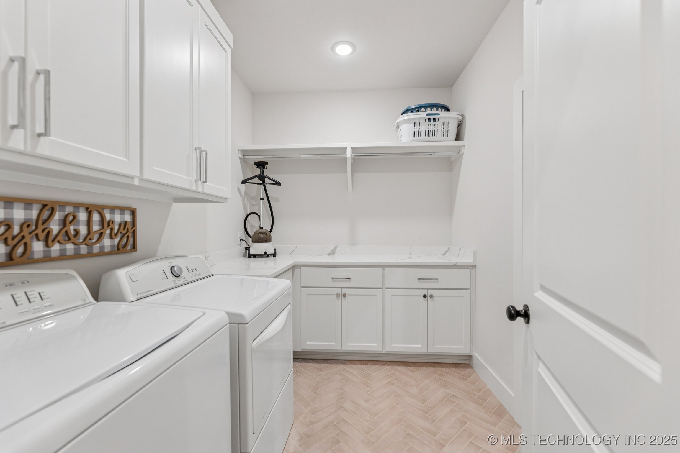 3022 E 146th Place S