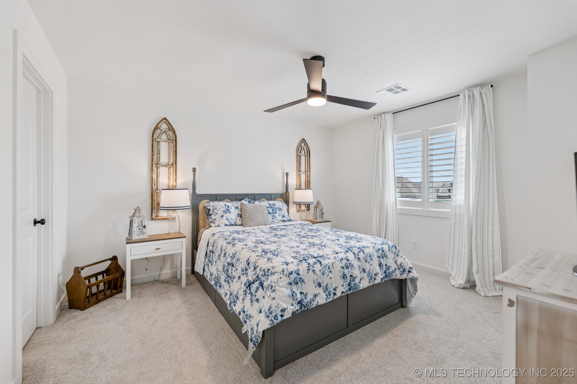 3022 E 146th Place S