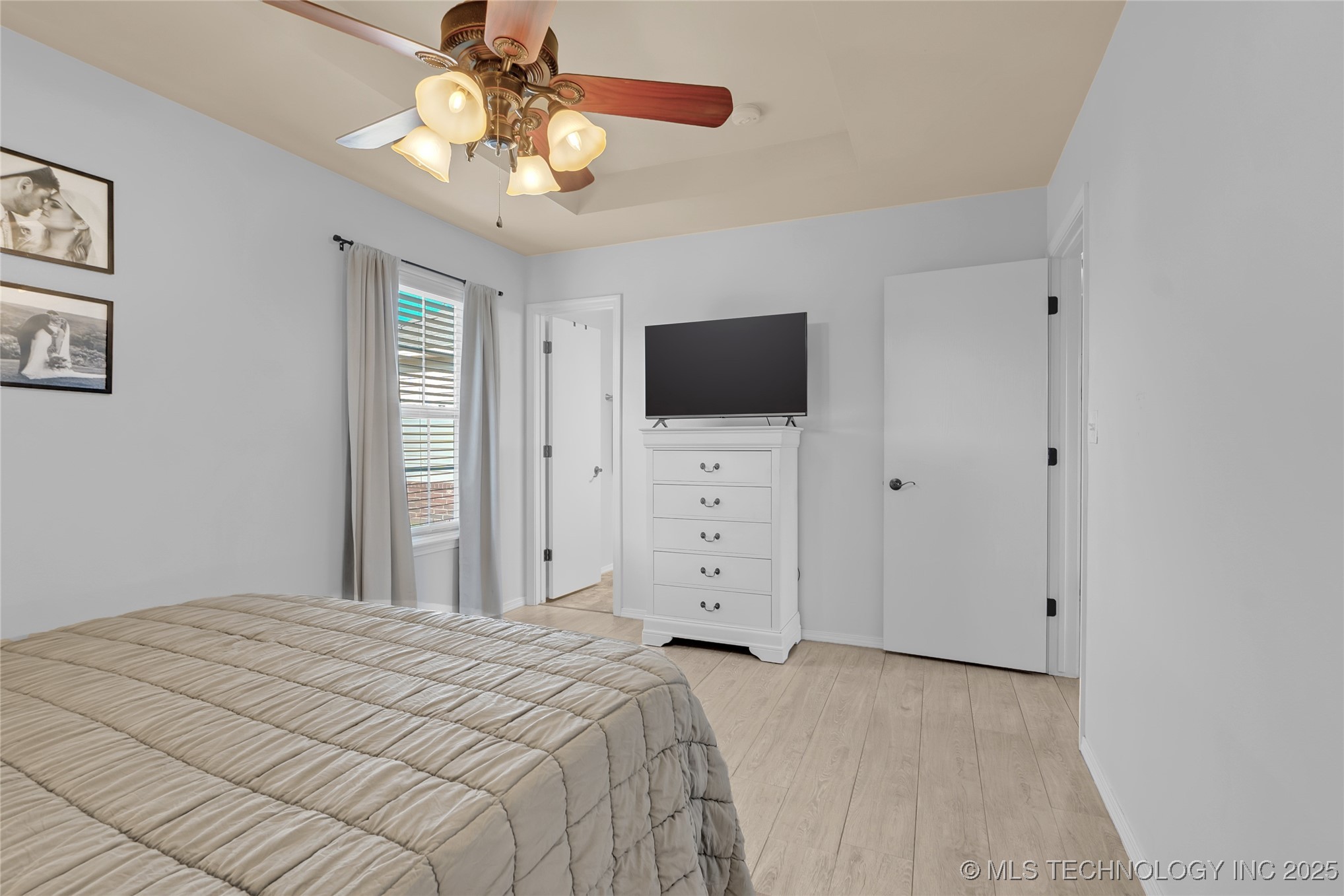 8745 S 261st East Avenue