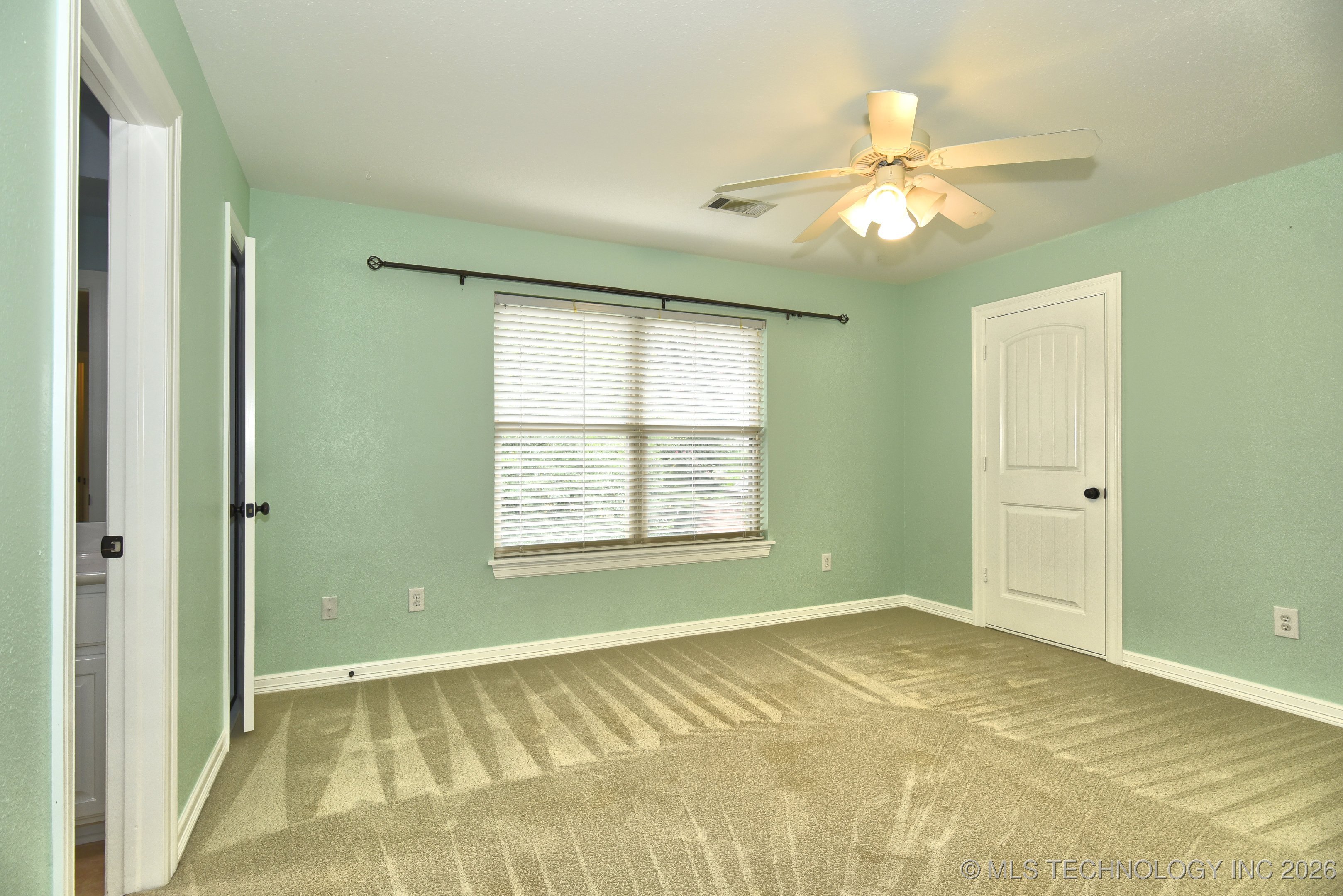 10512 S 91st East Avenue