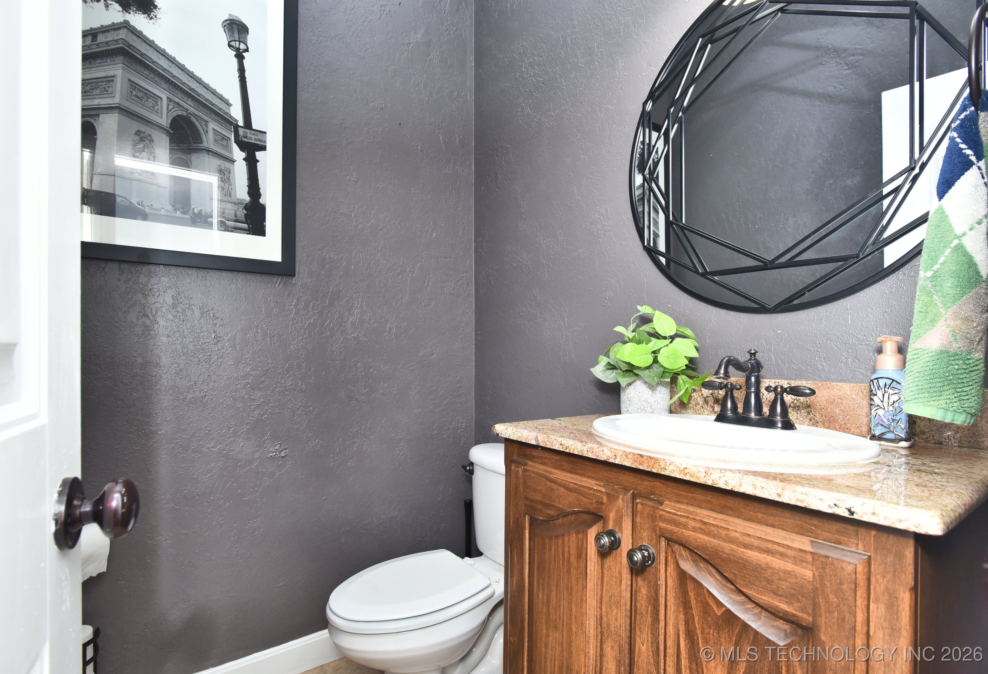 10512 S 91st East Avenue