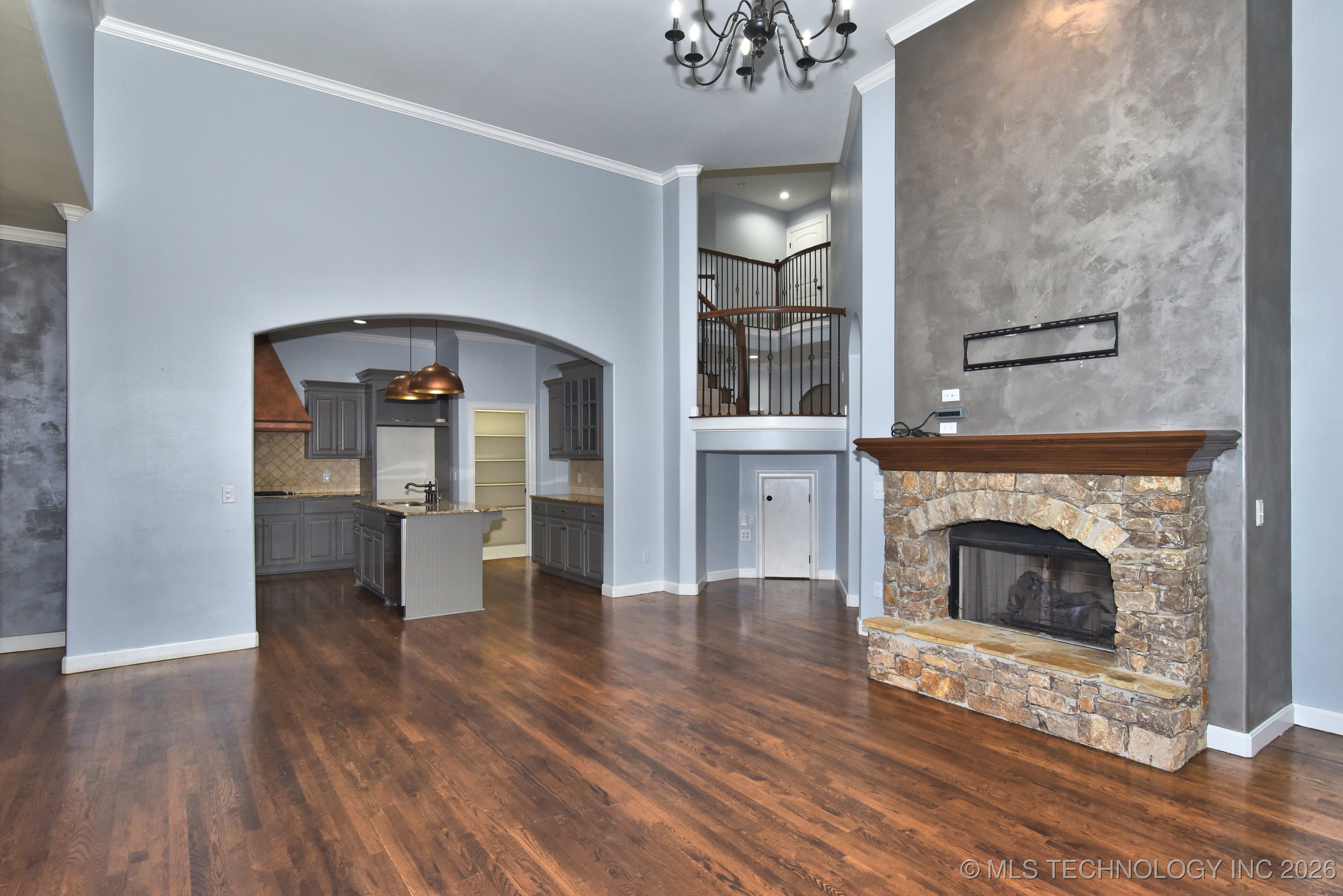 10512 S 91st East Avenue