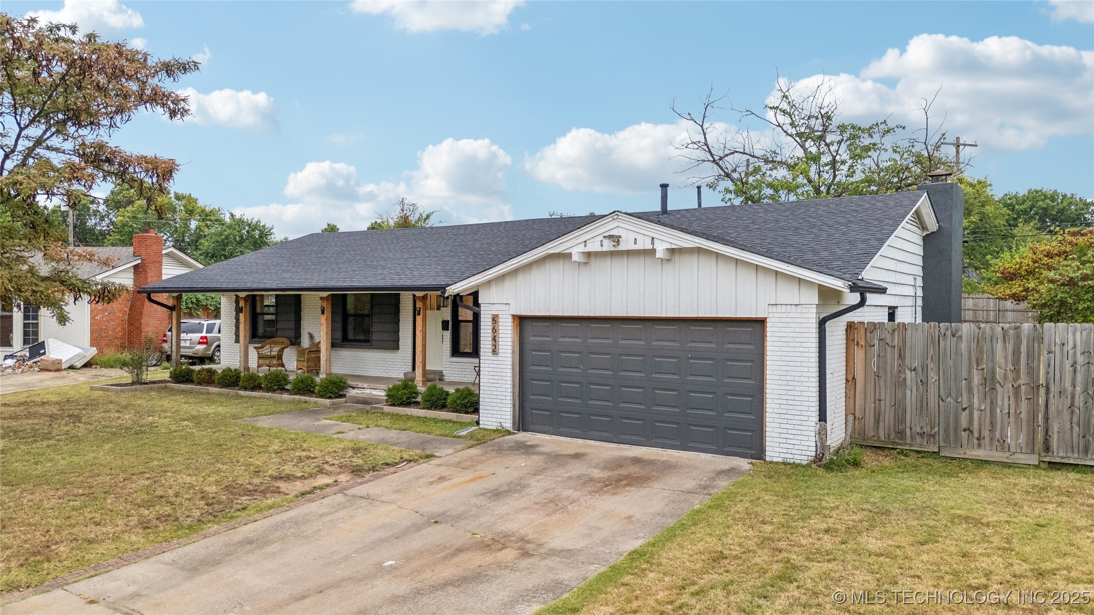 5642 S Richmond Avenue