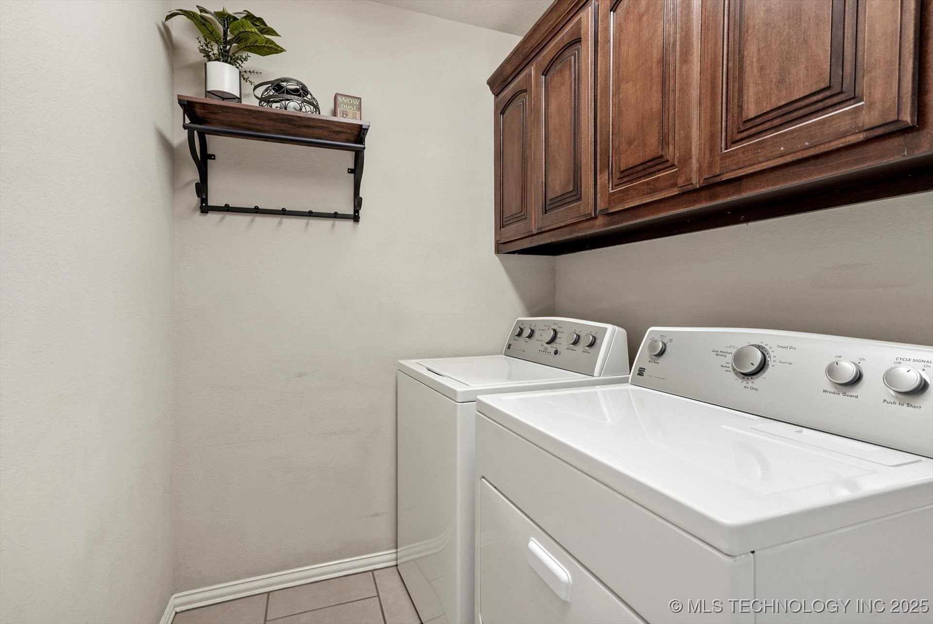 4722 S 178th Avenue E