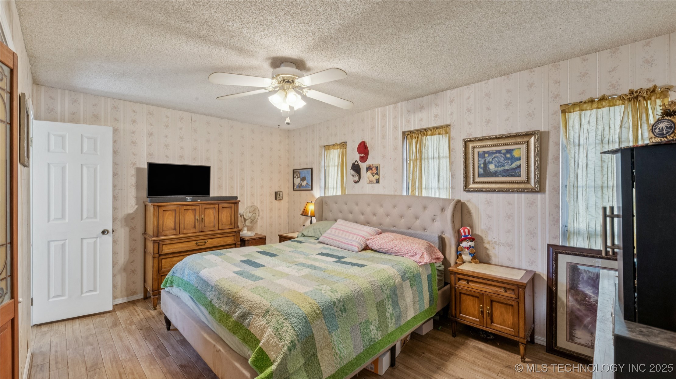 14515 Mockingbird Lane