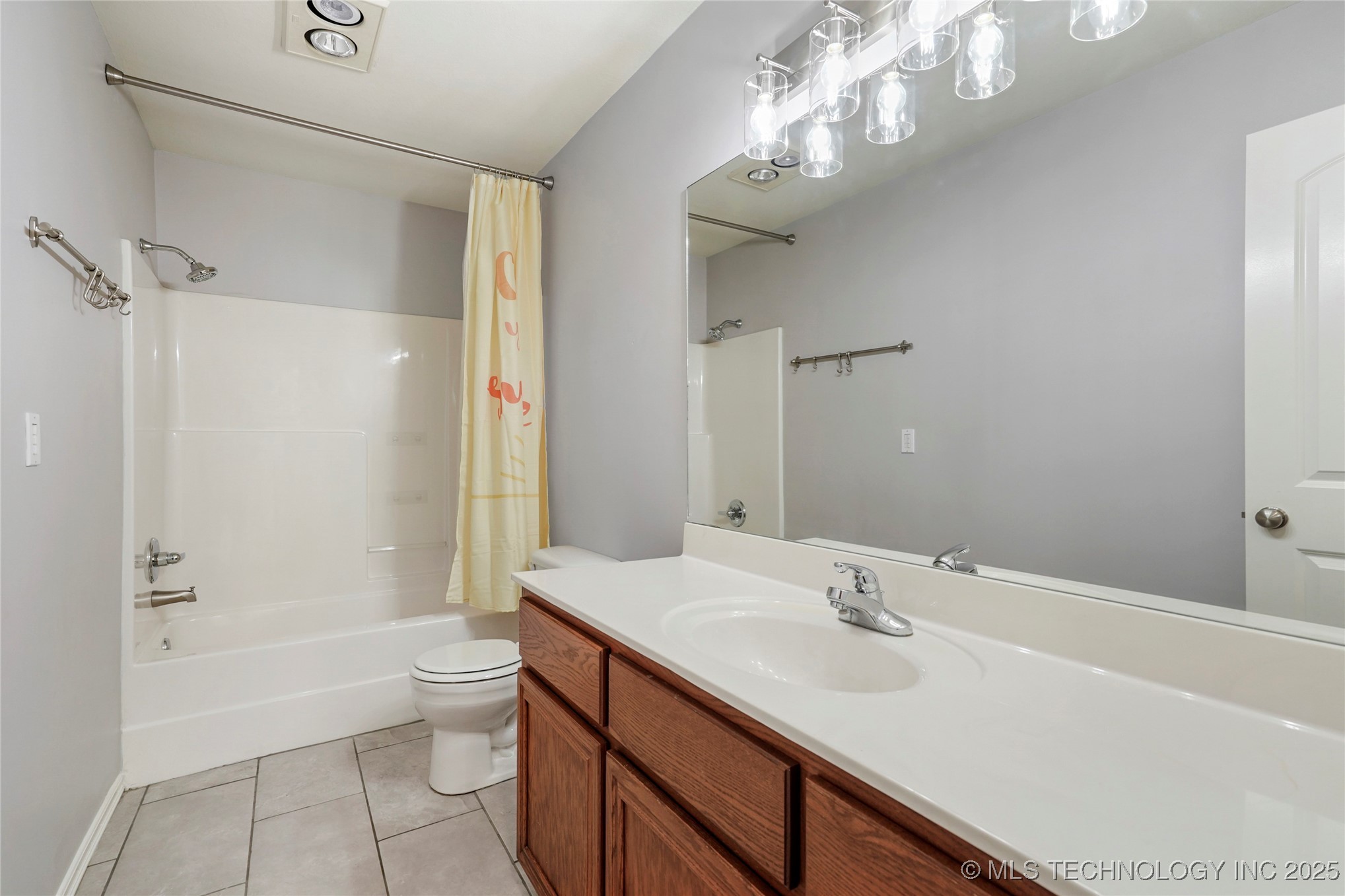 18717 E 50th Place S