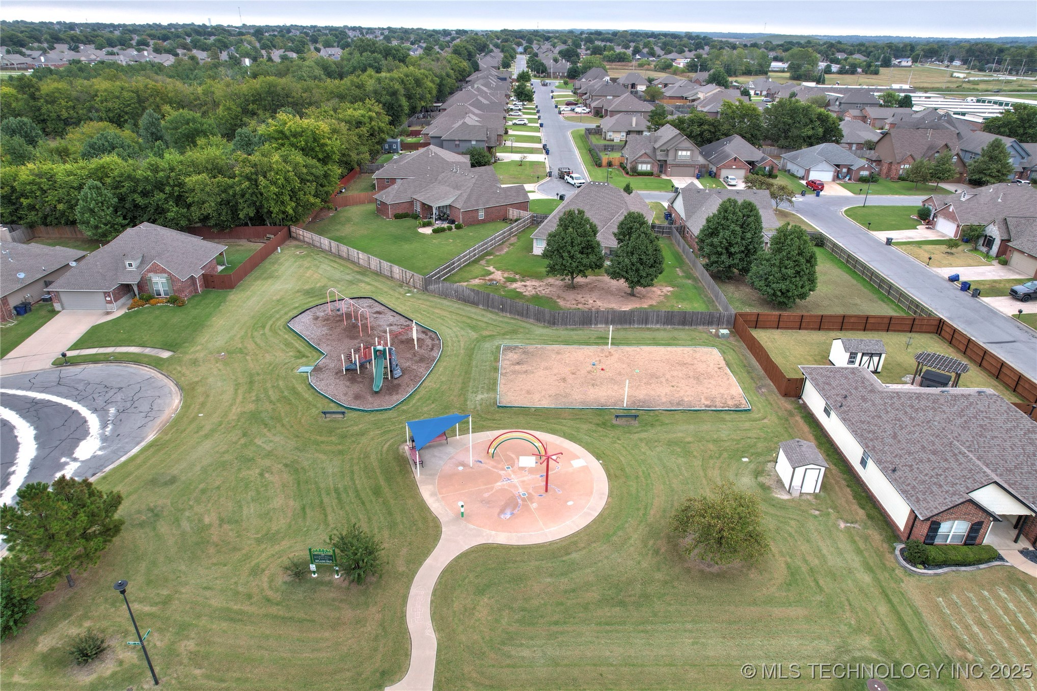 18717 E 50th Place S