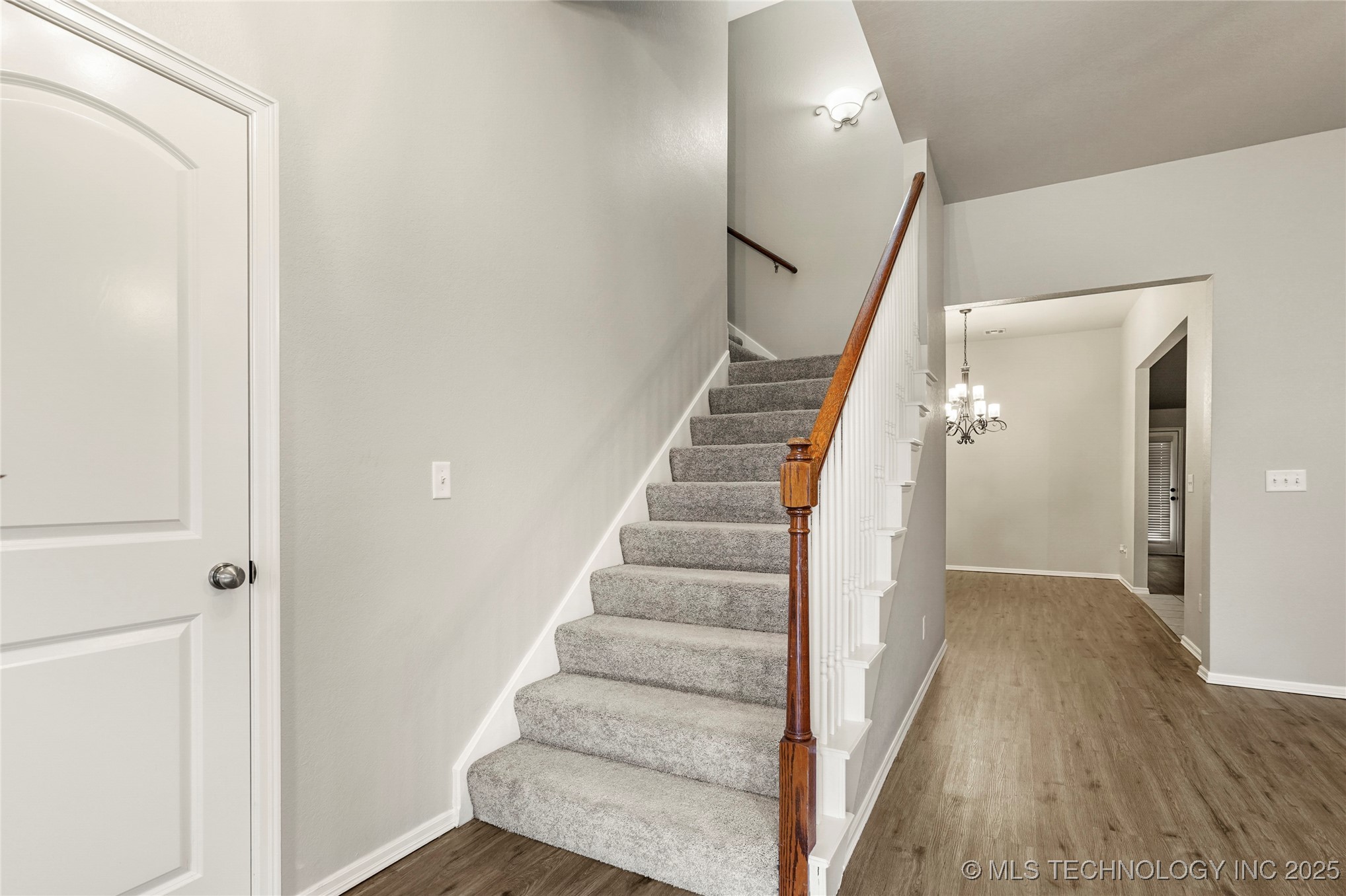 18717 E 50th Place S