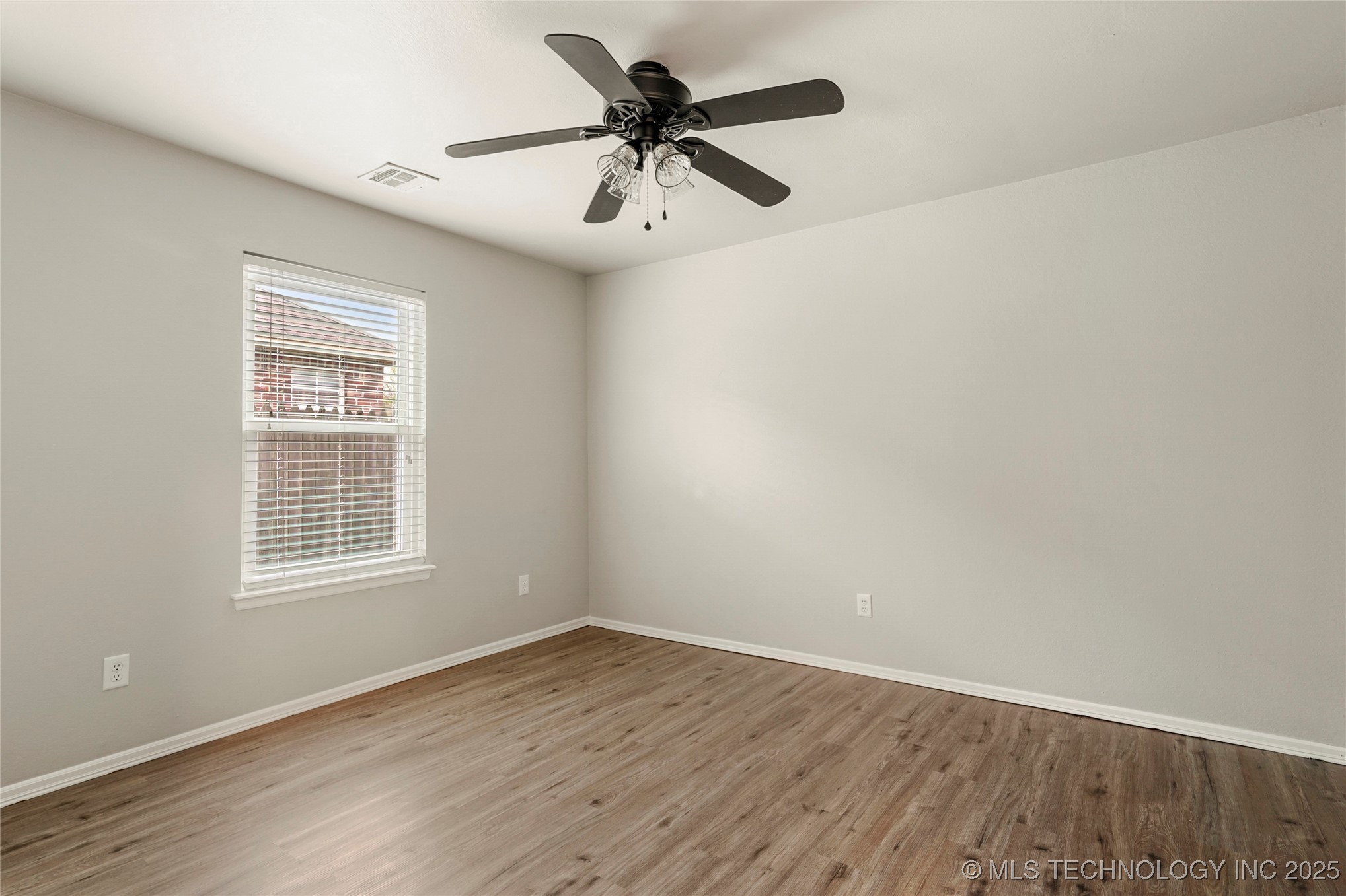 18717 E 50th Place S