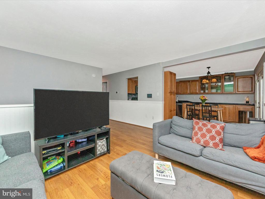 226 HIGHLANDER DRIVE