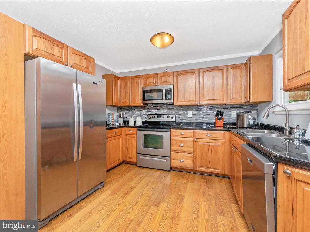 226 HIGHLANDER DRIVE