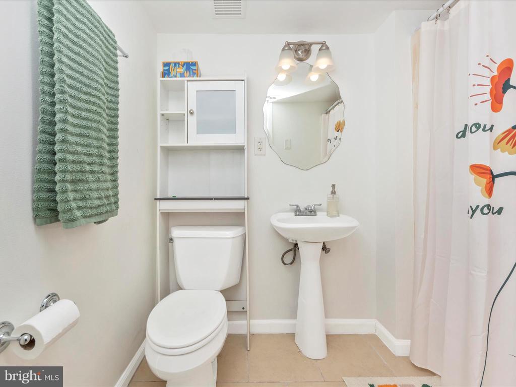 226 HIGHLANDER DRIVE