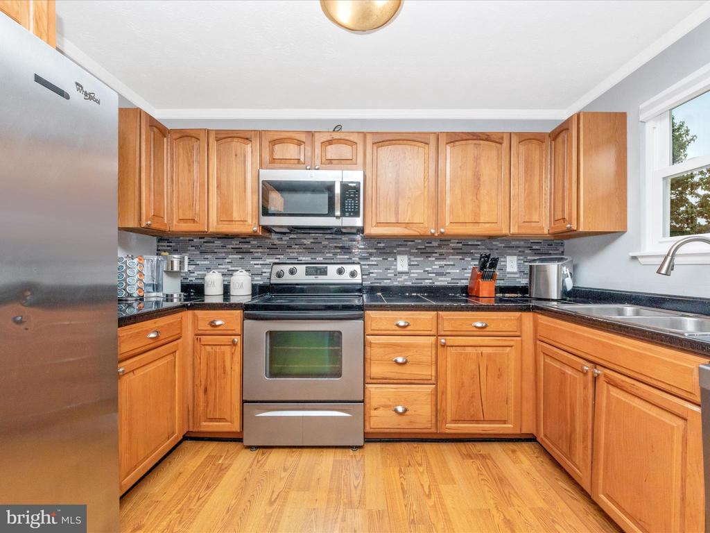 226 HIGHLANDER DRIVE