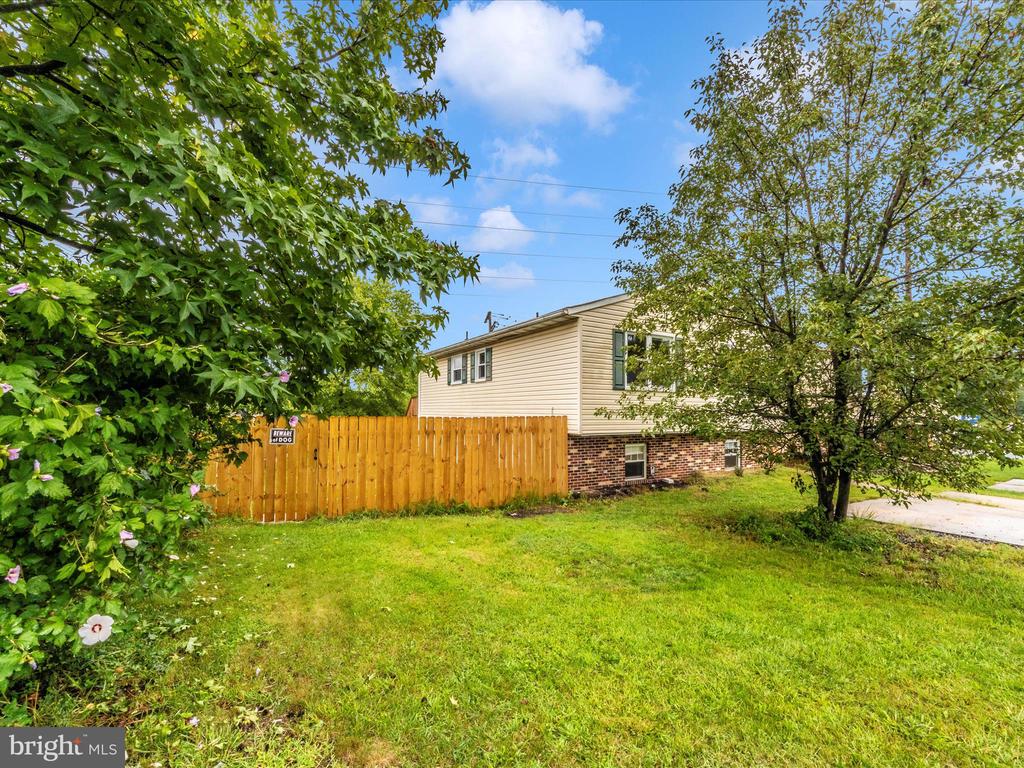 226 HIGHLANDER DRIVE