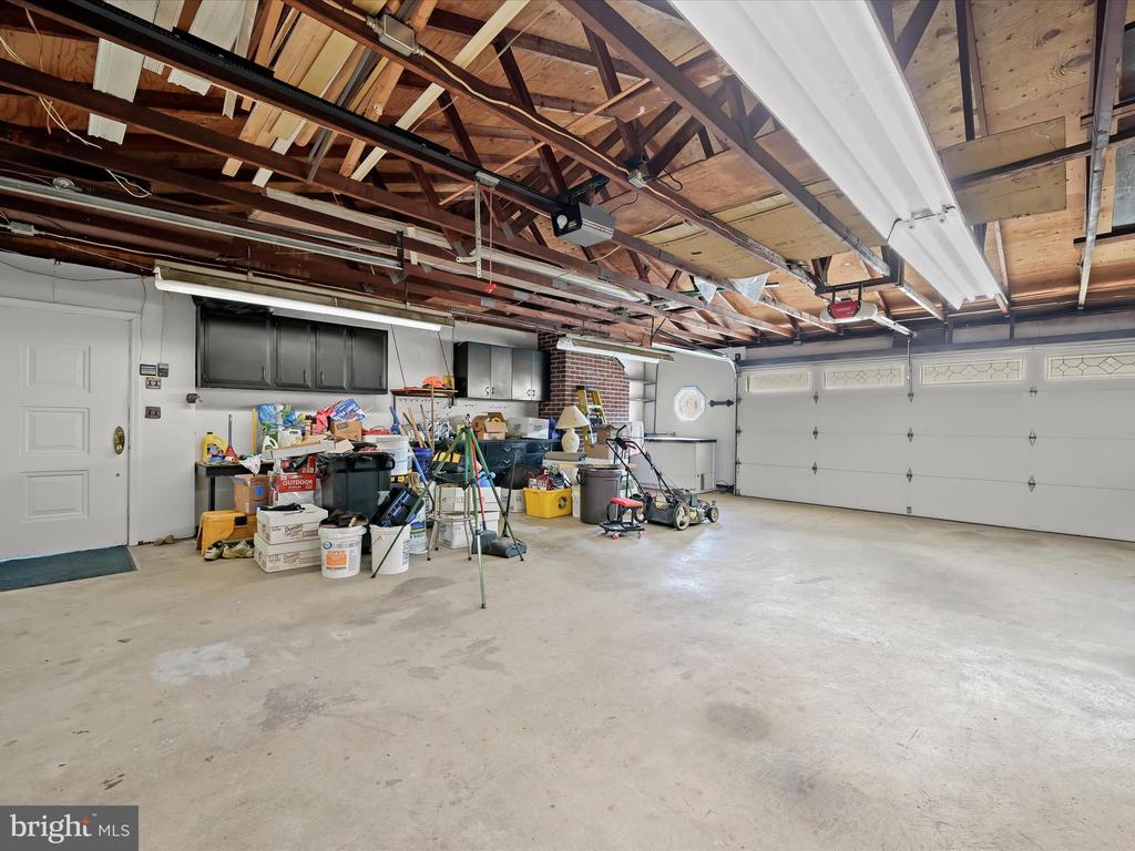 1144 MCHENRY DRIVE