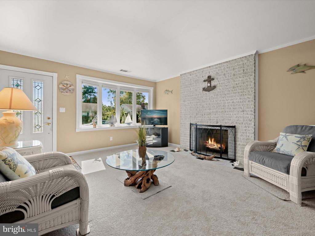 1144 MCHENRY DRIVE