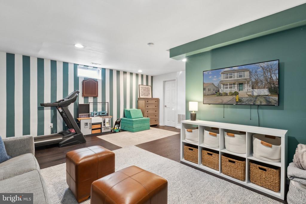 1412 ODENTON ROAD