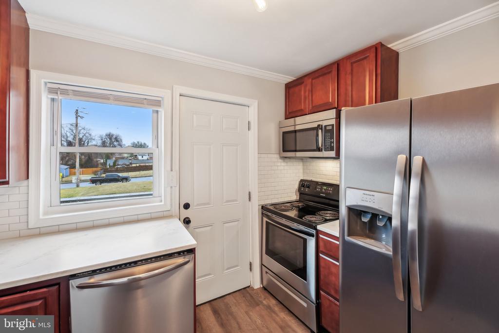 5904 BELLE GROVE ROAD