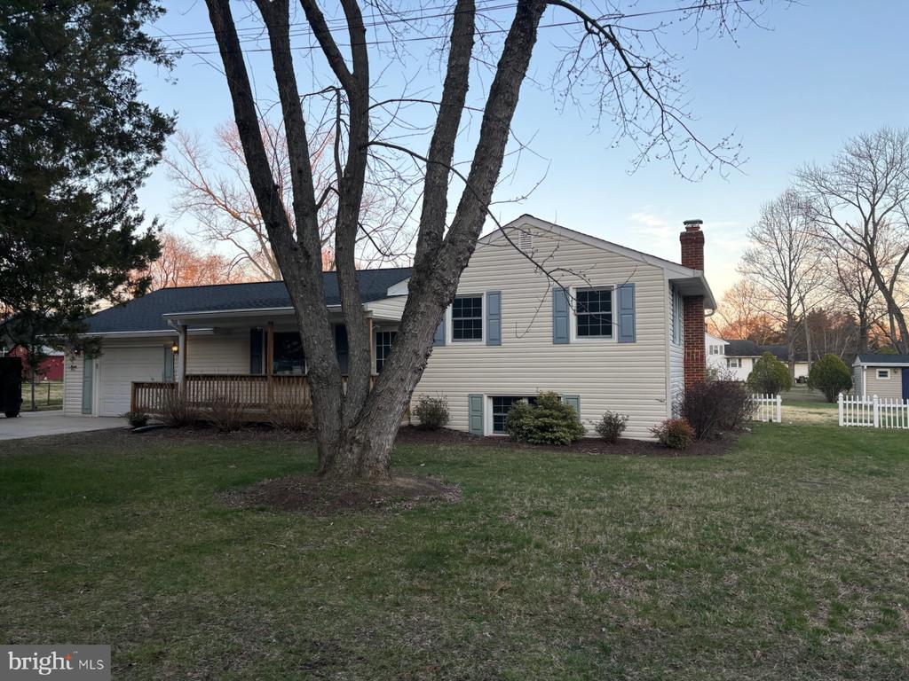 107 HOLLY ROAD