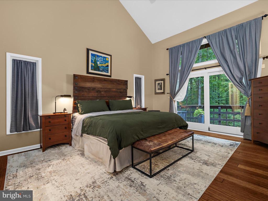 3305 BLACKBERRY LANE