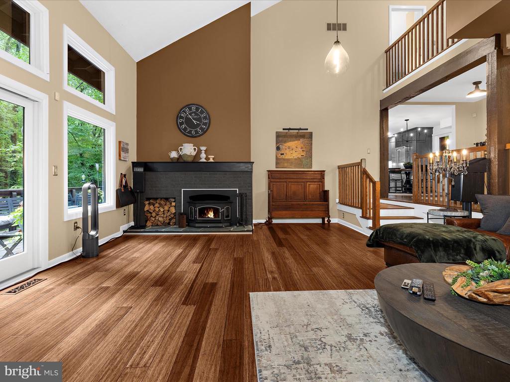 3305 BLACKBERRY LANE