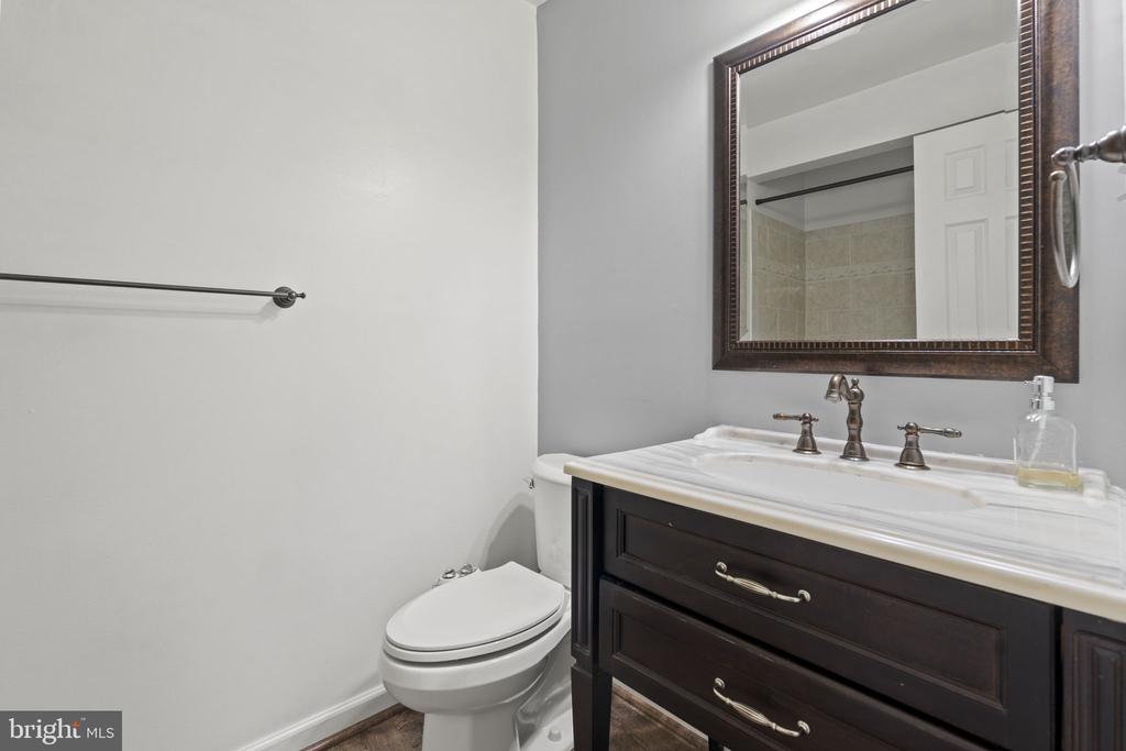 2504 AIRY HILL CIRCLE Unit: 1C