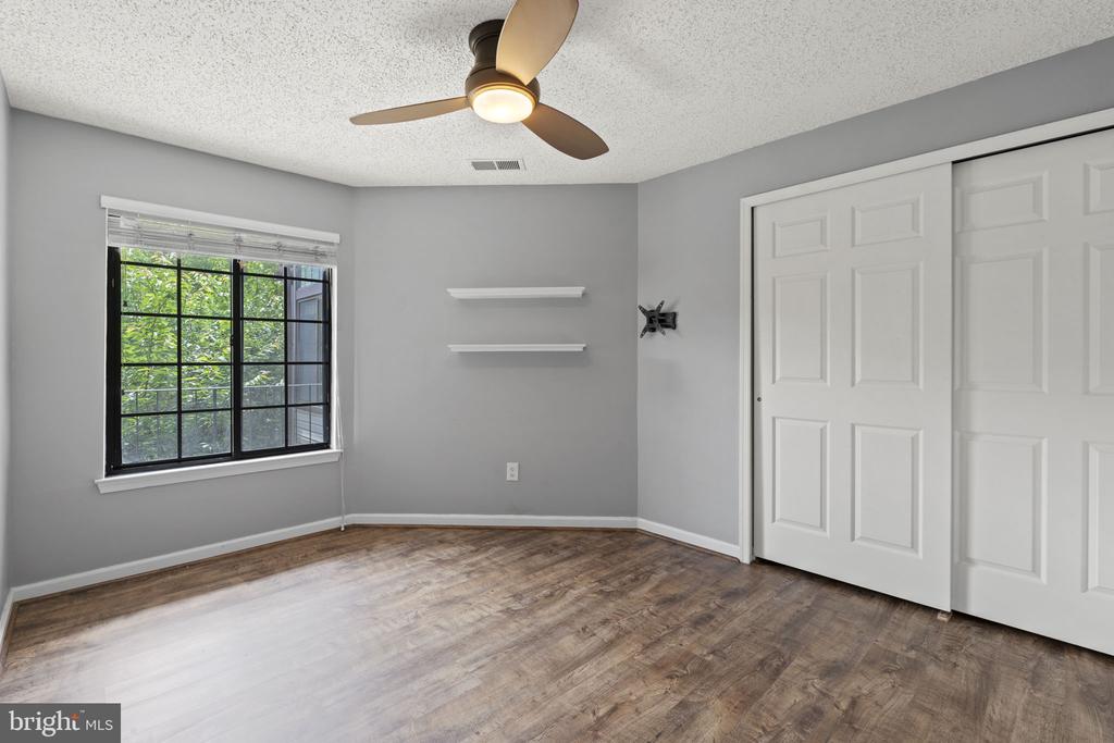 2504 AIRY HILL CIRCLE Unit: 1C