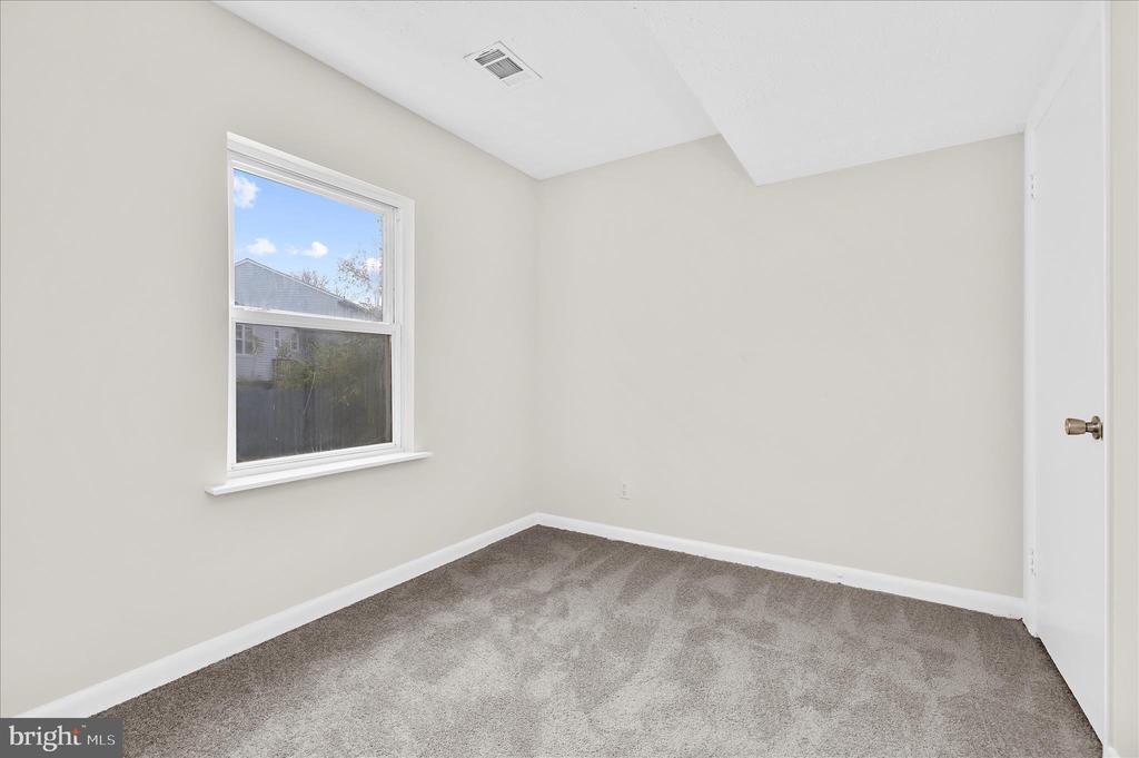 7989 SCOTTS MANOR COURT