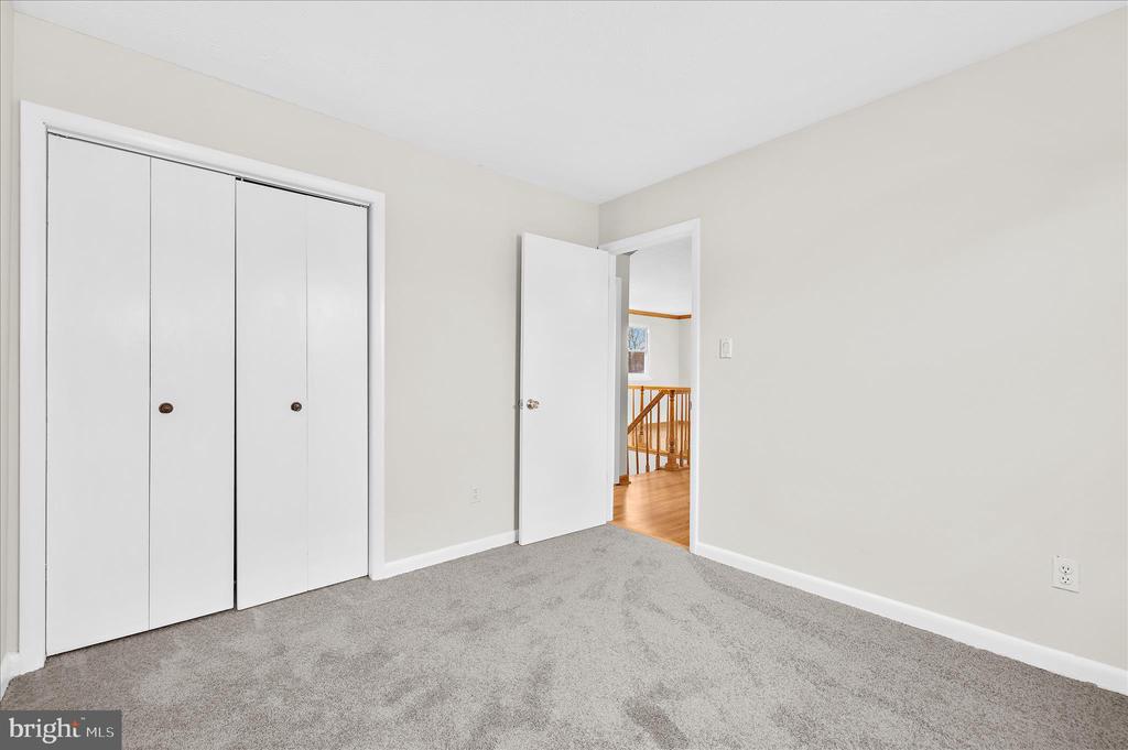 7989 SCOTTS MANOR COURT