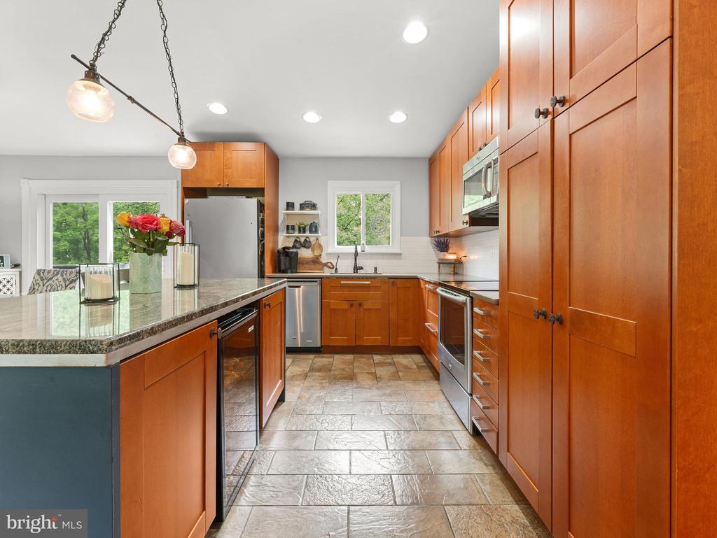 635 TETON COURT