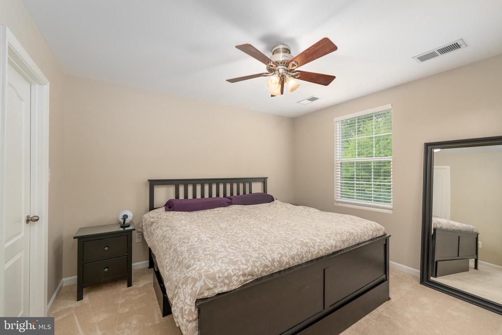 7716 TIMBERCROSS LANE