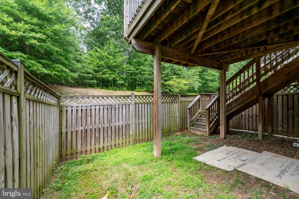 7716 TIMBERCROSS LANE