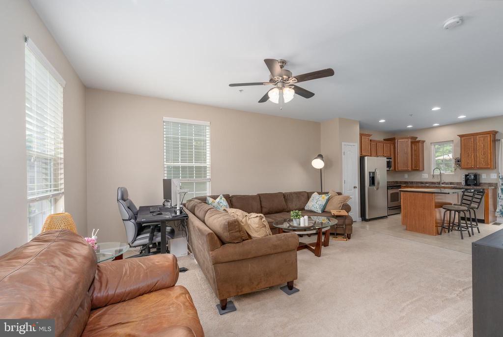 7716 TIMBERCROSS LANE