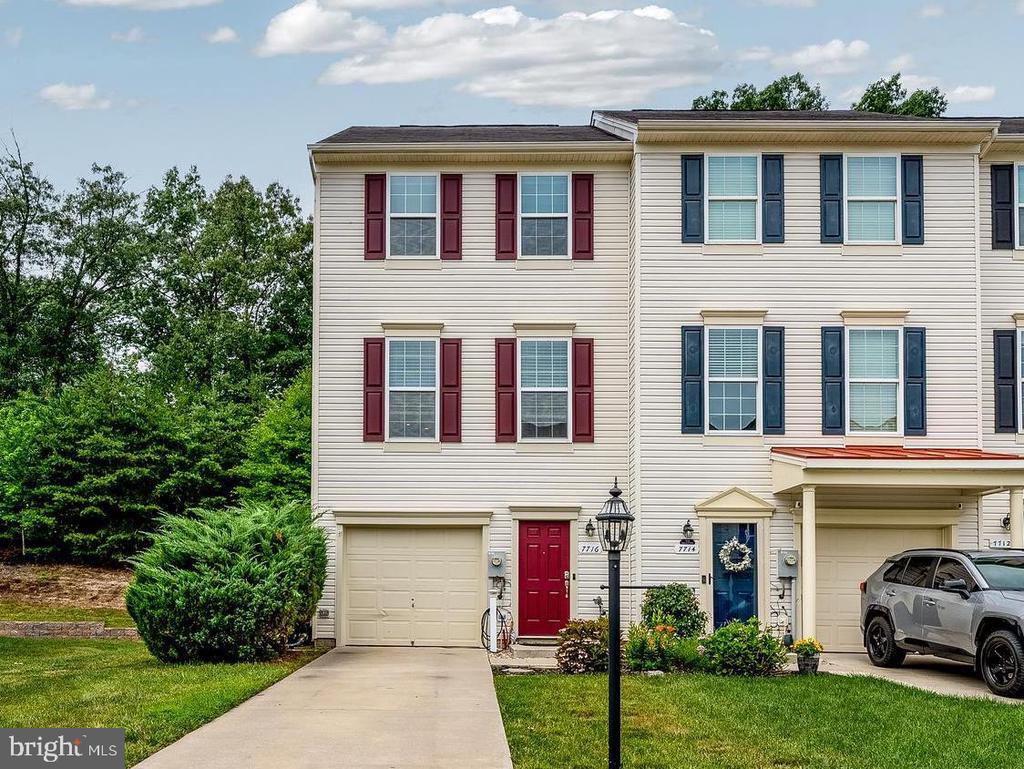 7716 TIMBERCROSS LANE