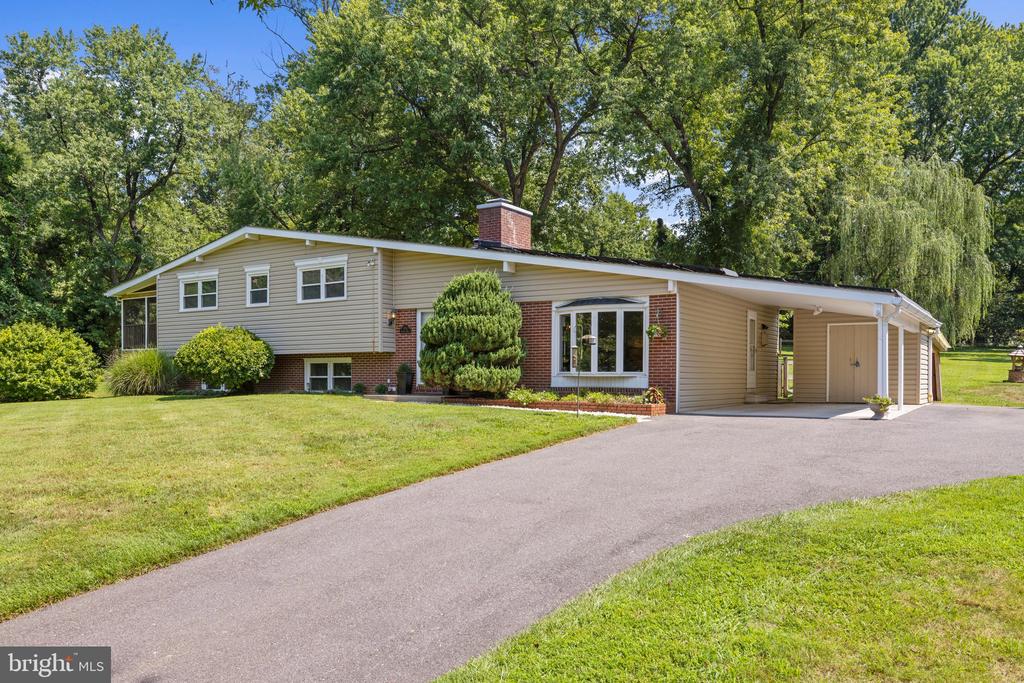 1714 BALDWIN DRIVE