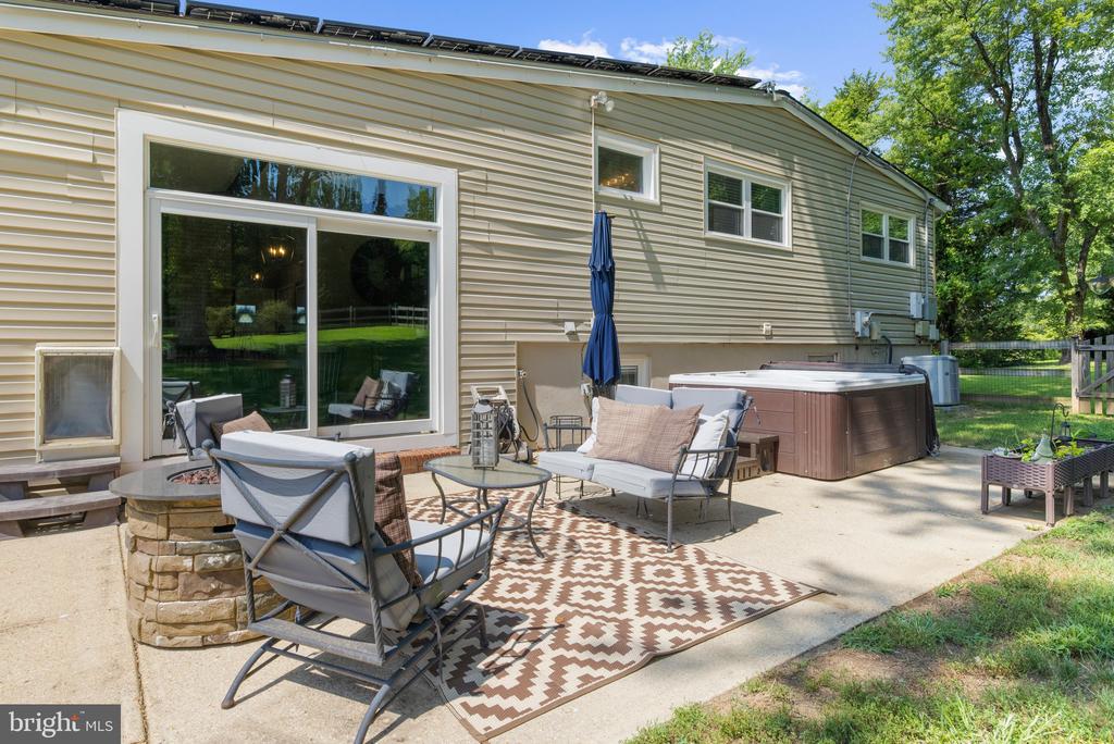 1714 BALDWIN DRIVE